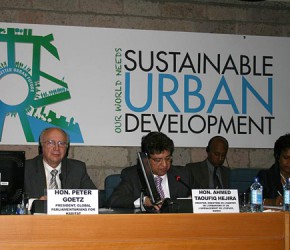 Peter Götz bei UN-Habitat in Nairobi