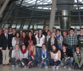 Gruppenfoto auf der Fraktionsebene im Reichstag