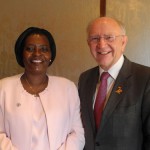 Peter Götz mit Margaret Zziwa, Präsidentin der GPH-Afrika