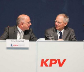 Peter Götz und Wolfgang Schäuble (Foto: KPV, Bernhard Link)