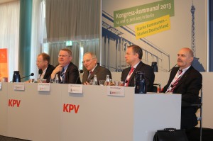 Schäuble würdigte auch die Leistungen von Peter Götz, dem scheidenden Bundesvorsitzenden der KPV.