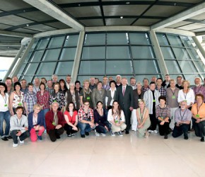 Die Besuchergruppe auf der Fraktionsebene im Reichstag