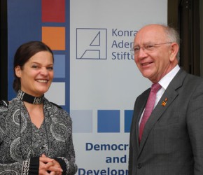 Dr. Angelika Klein und Peter Götz MdB
