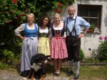 YFU: Austauschschülerin mit ihrer deutschen Gastfamilie